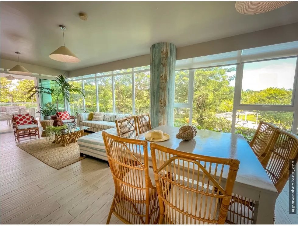 Apartment for Sale in Punta Barco, San Carlos