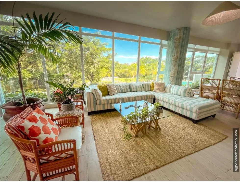 Apartment for Sale in Punta Barco, San Carlos
