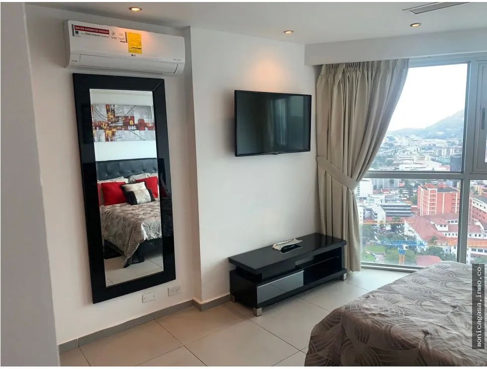 Alquiler de Apartamento PH Yatch Club/ / Ave. Balboa/ 178 m2