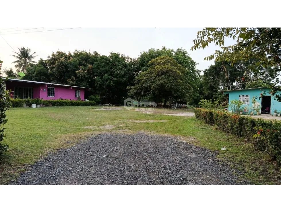 SE VENDE TERRENO EN CHAME LAS LAJAS 1000 M2 PLANO SOBRE VIA ASFALTADA