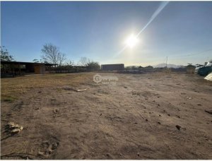 FLAT LAND / PENONOMÉ / 3,538M / MAIN ROAD / PAVED HIGHWAY