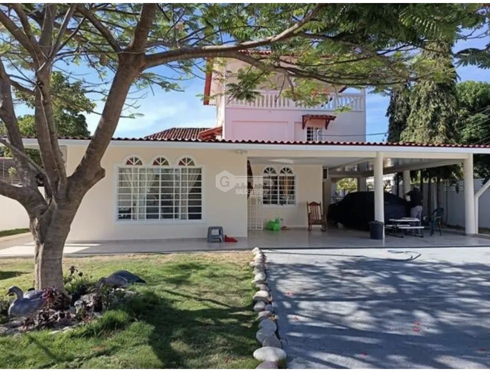 FOR SALE: BEACH HOUSE SAN CARLOS EL PALMAR 558M 5 BEDROOMS 3 STORY
