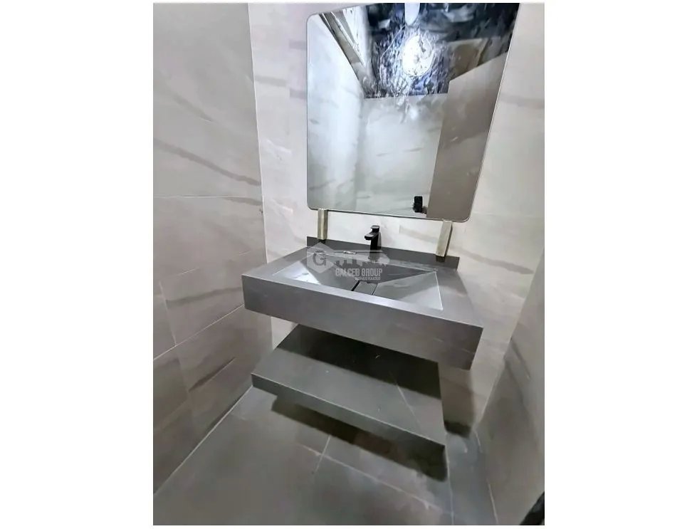 COMMERCIAL SPACE FOR RENT VIA BRASIL 217M 1 BATHROOM WITH MEZZANINE DIVISIONS