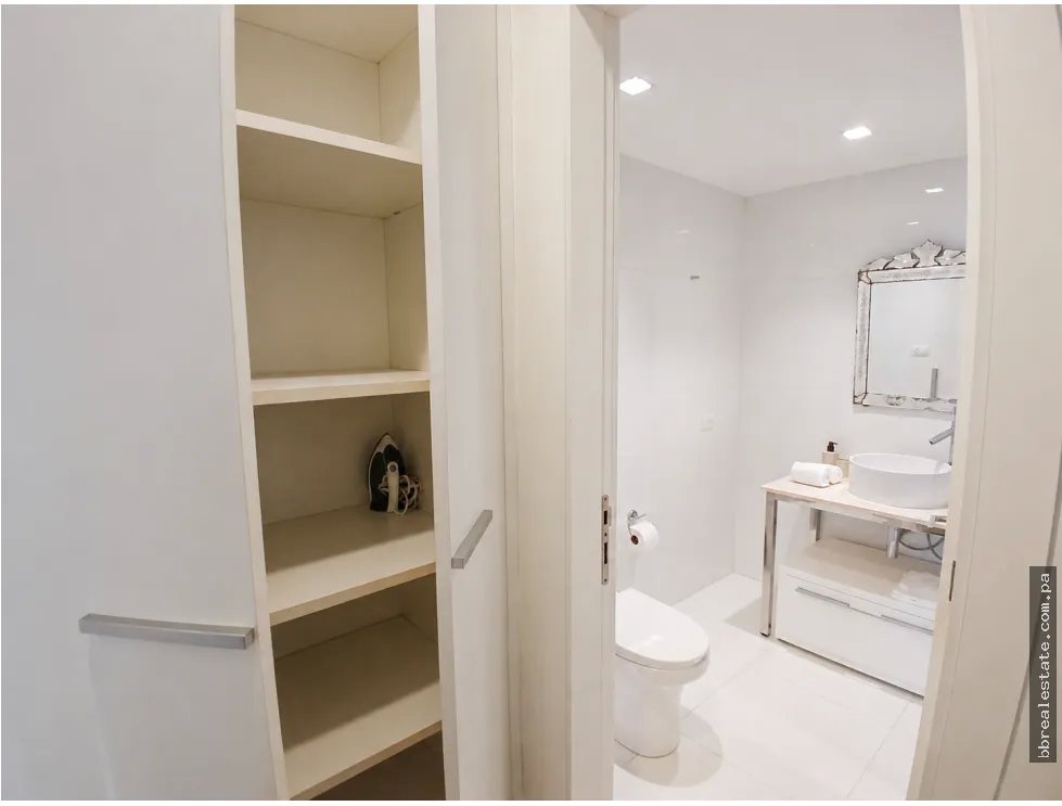 Apartment Rental in PH Yoo, Avenida Balboa