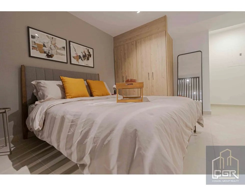 VENTA DE APARTAMENTO AMOBLADO EN PH SANTA TERESITA LIVING CASCO VIEJO