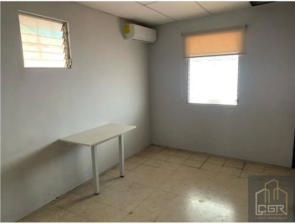ALQUILER DE CASA VACIA DE DOS PLANTAS EN LOS ANGELES, BETHANIA, PANAMA
