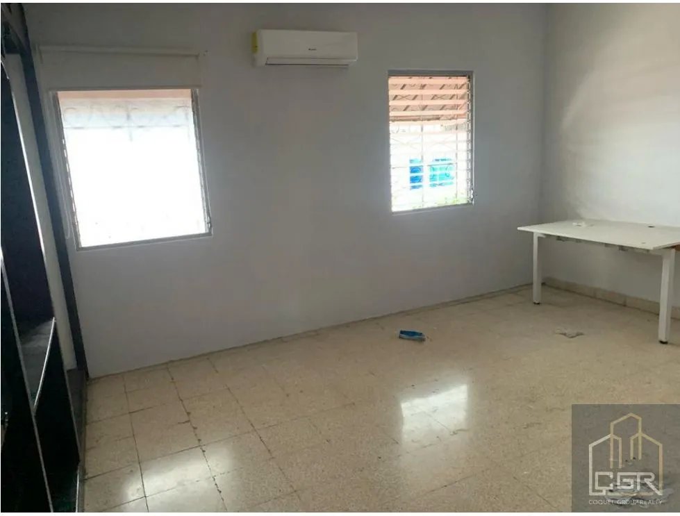 ALQUILER DE CASA VACIA DE DOS PLANTAS EN LOS ANGELES, BETHANIA, PANAMA