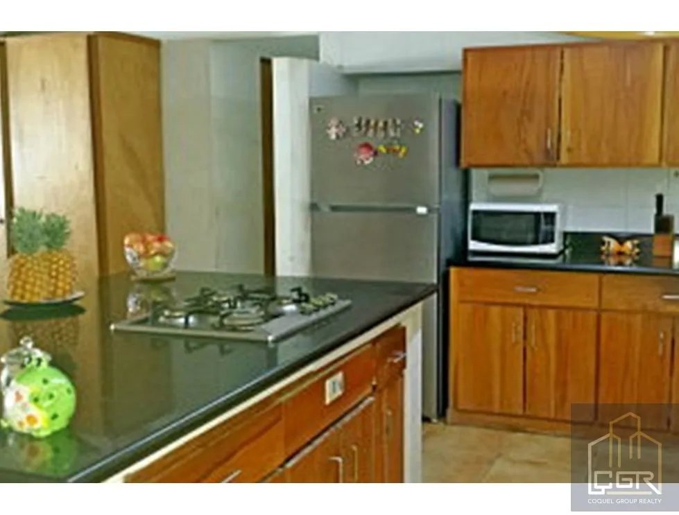 Venta de Casa Frente al mar en Playa Corona, San Carlos