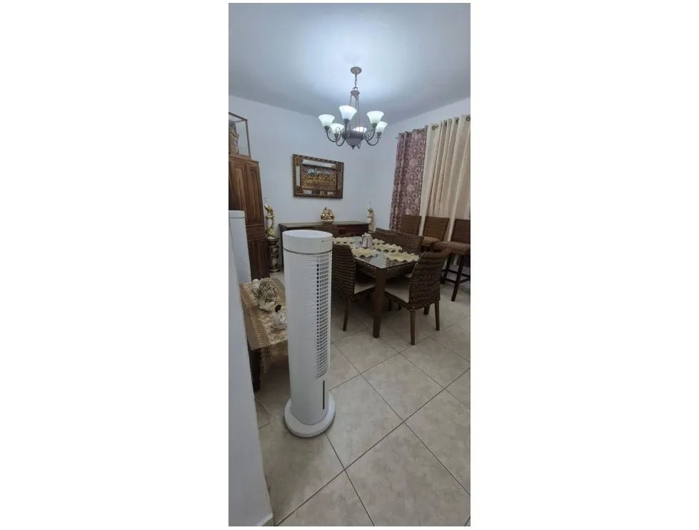 SE VENDE CASA 300 M2 EN CHORRERA ALTOS DE MARIA LETICIA DUPLEX