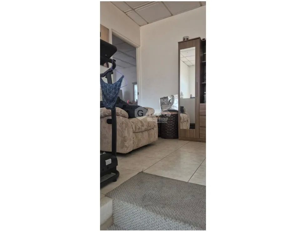 SE VENDE CASA 300 M2 EN CHORRERA ALTOS DE MARIA LETICIA DUPLEX