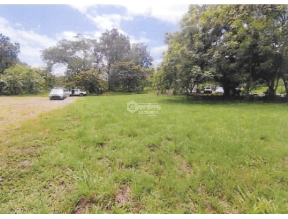 SE VENDE TERRENO EN CHAME BEJUCO 1572 M2  PLANO CON ZONAS VERDES