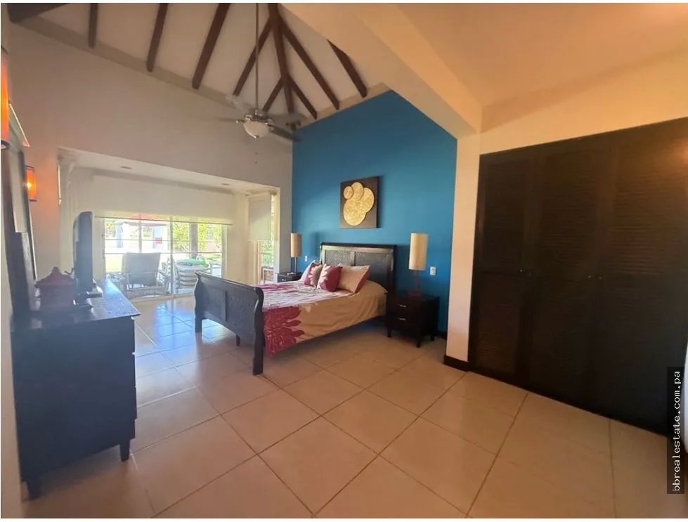 Venta de Villa en Mantarraya, Decameron