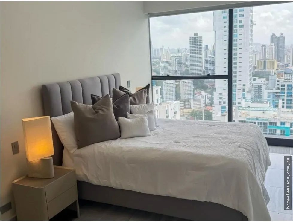 Alquiler de Apartamento en PH Nuovo by Armani, Bella Vista.