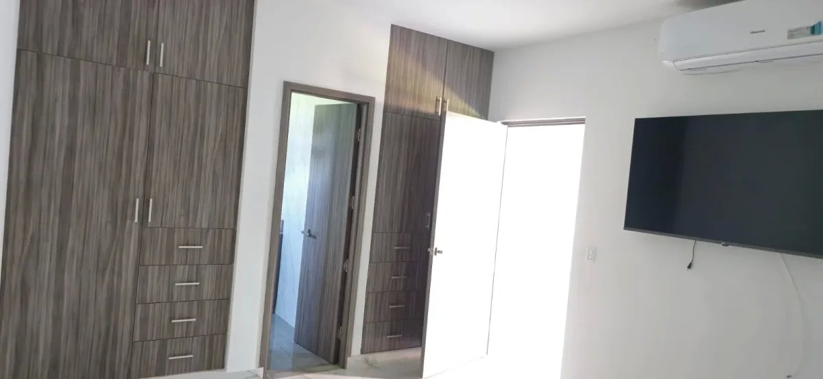 HOUSE FOR SALE – PLAYA BLANCA, CORAL PARK