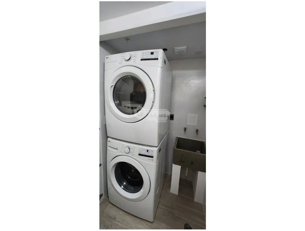 SE ALQUILA APARTAMENTO EL BOSQUE GREENWOOD 49M CON  LINEA BLANCA