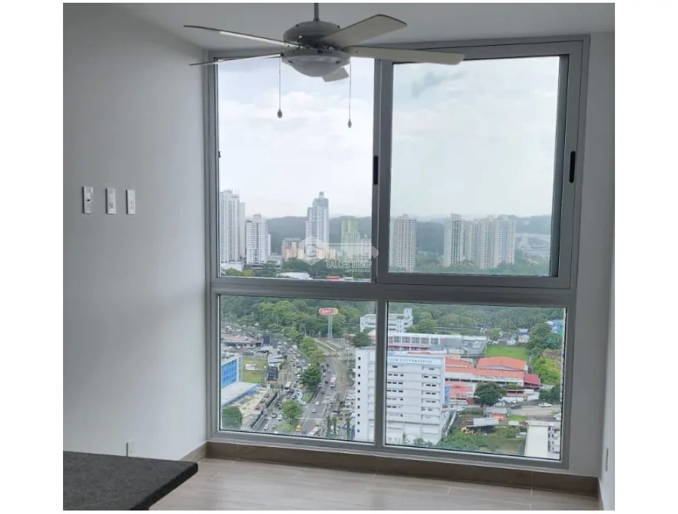 SE ALQUILA APARTAMENTO EL BOSQUE GREENWOOD 49M CON  LINEA BLANCA