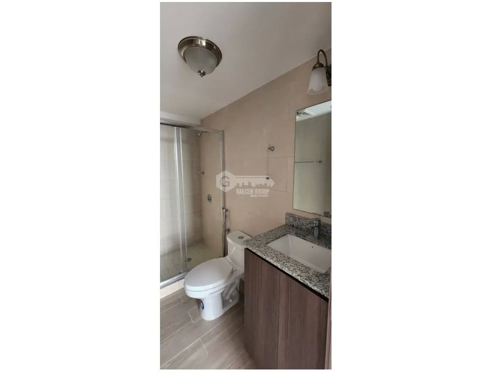 SE ALQUILA APARTAMENTO EL BOSQUE GREENWOOD 49M CON  LINEA BLANCA