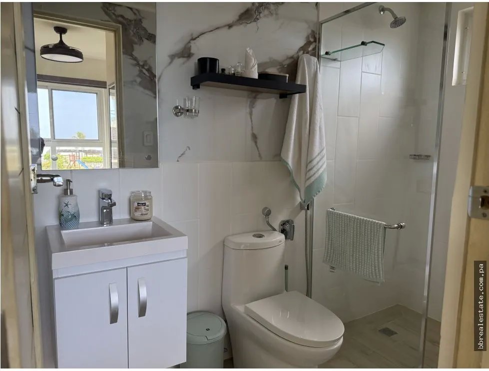 Venta apartamento, Playa Caracol, Punta Chame