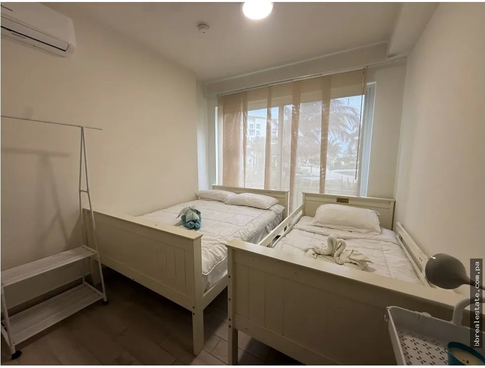 Venta de Apartamento en Playa Caracol, PH Ventanas - Punta Chame