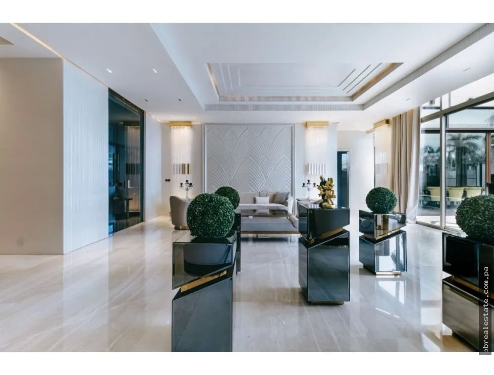 Apartment Rental in PH 65, Ocean Reef