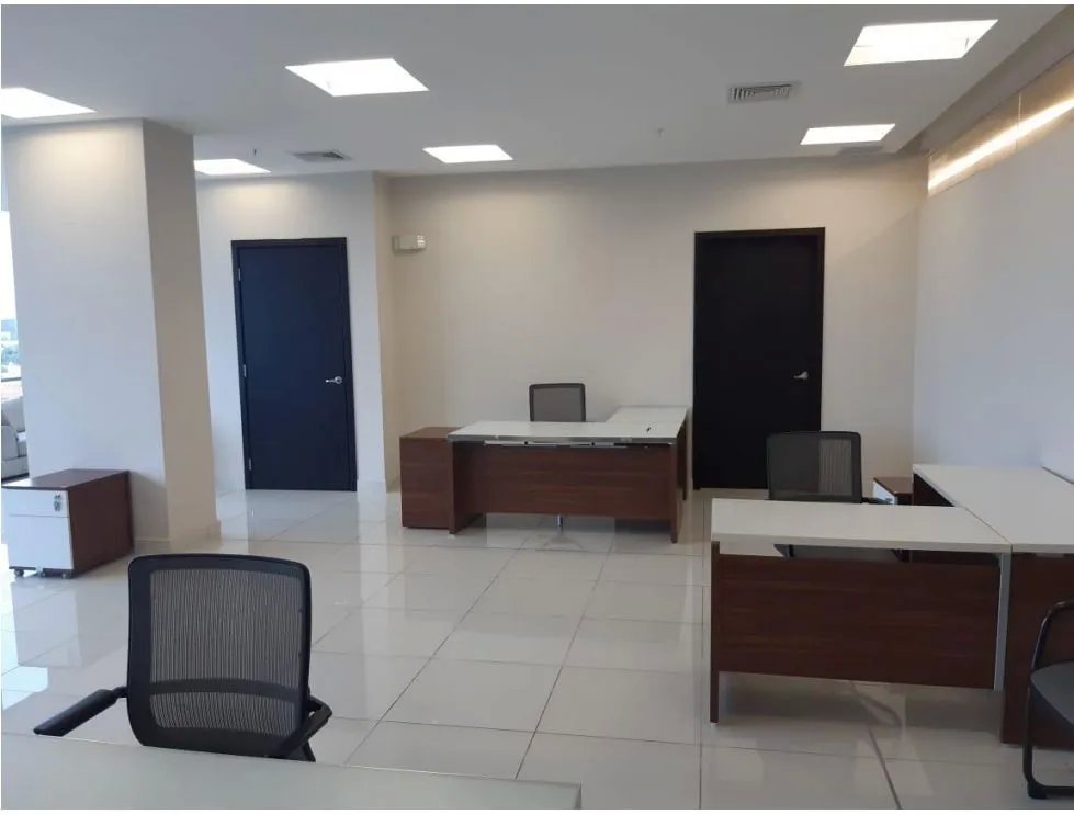 Alquiler de oficina, 99 m2 en Costa Del Este