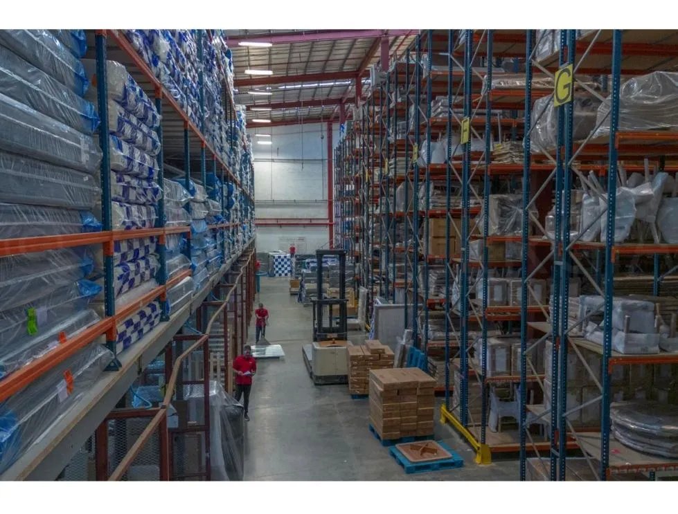 Warehouse Rental - Logistics and Industrial Center in La Locería