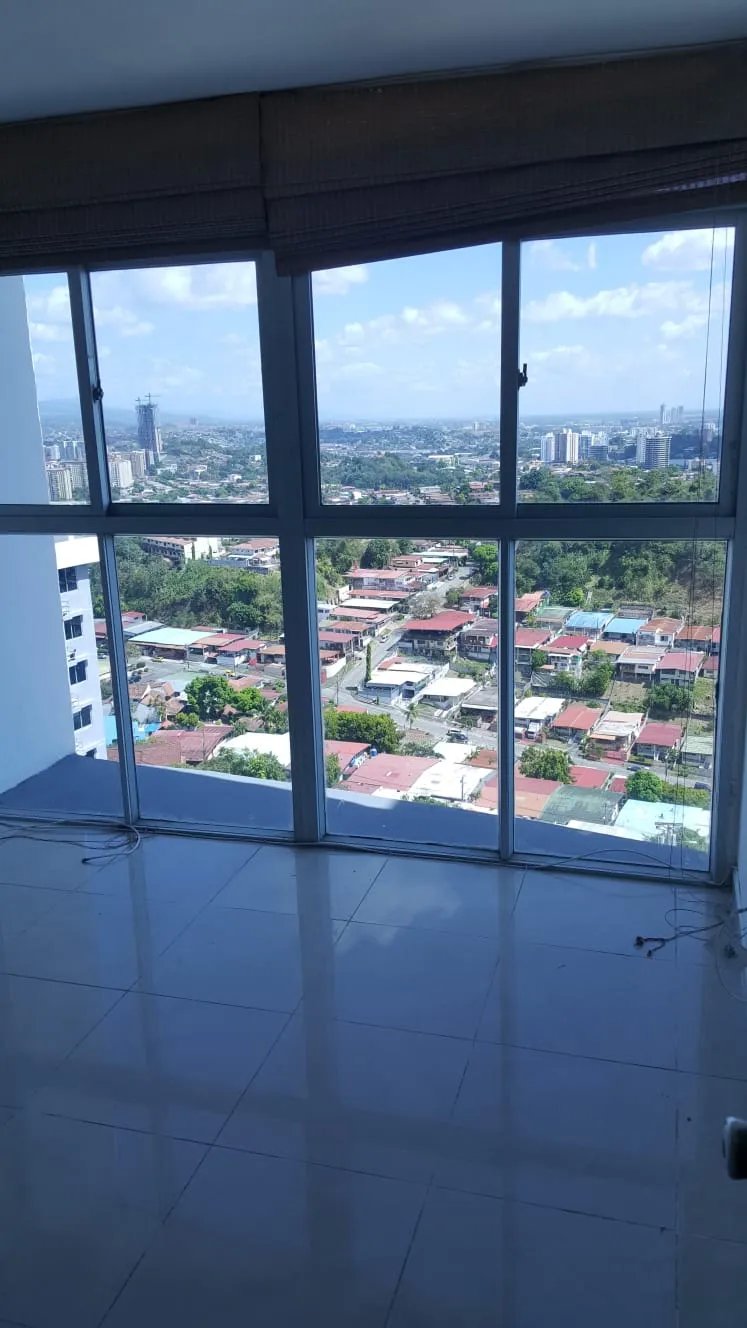 APARTMENT FOR SALE | PH CRYSTAL HILLS