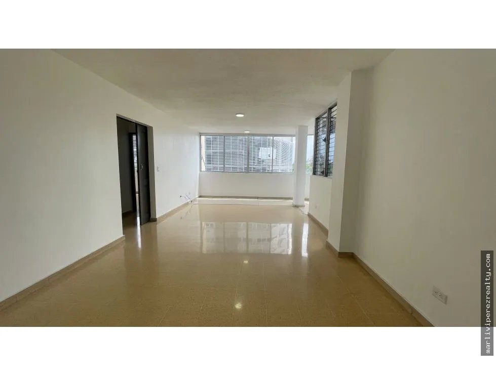 Apartment for rent in Via Porras