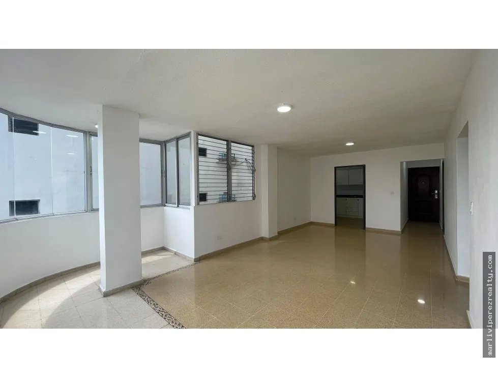Apartment for rent in Via Porras
