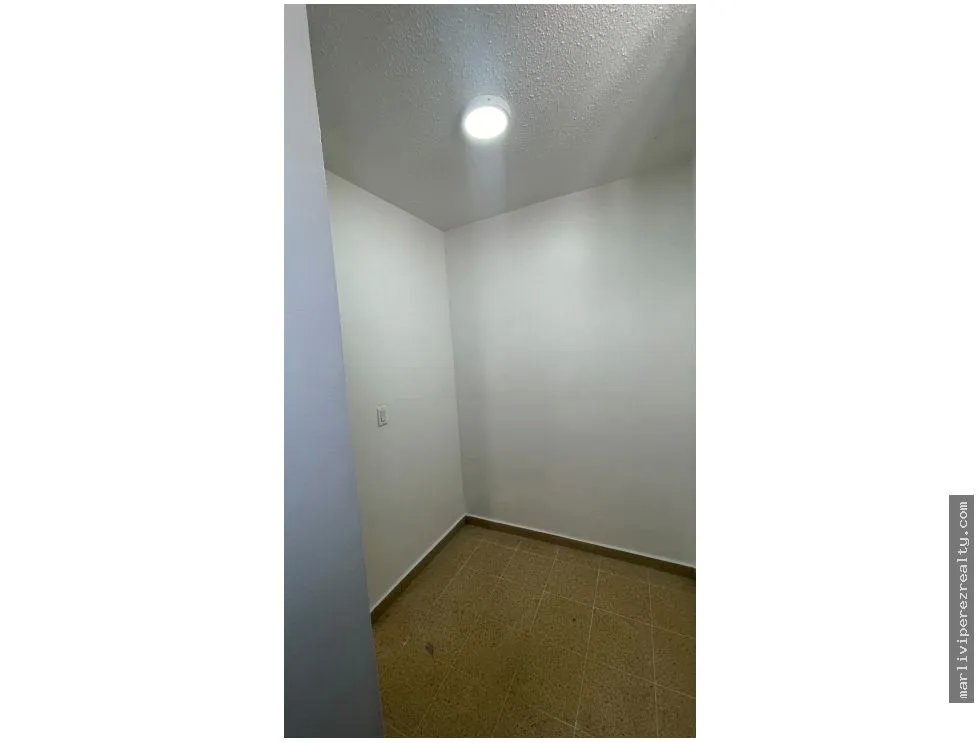 Apartment for rent in Via Porras