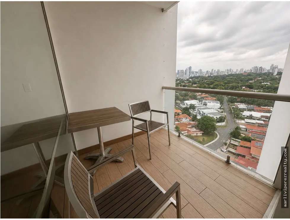 Venta de apartamento en Altos del Golf