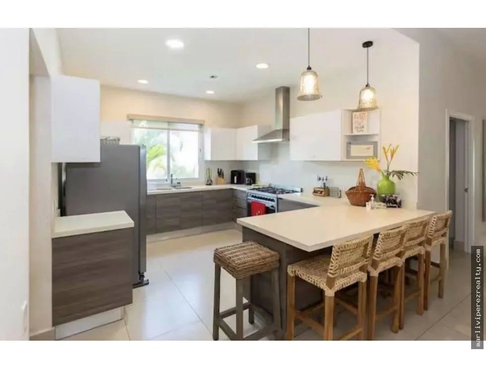 Single Family House for sale in San Carlos