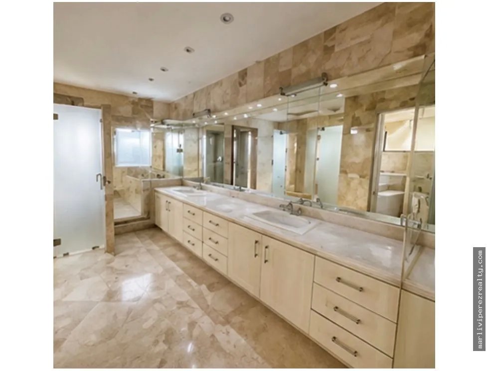 Apartment for sale in Coco del Mar