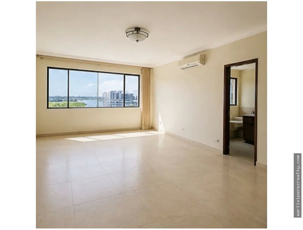 Apartment for sale in Coco del Mar