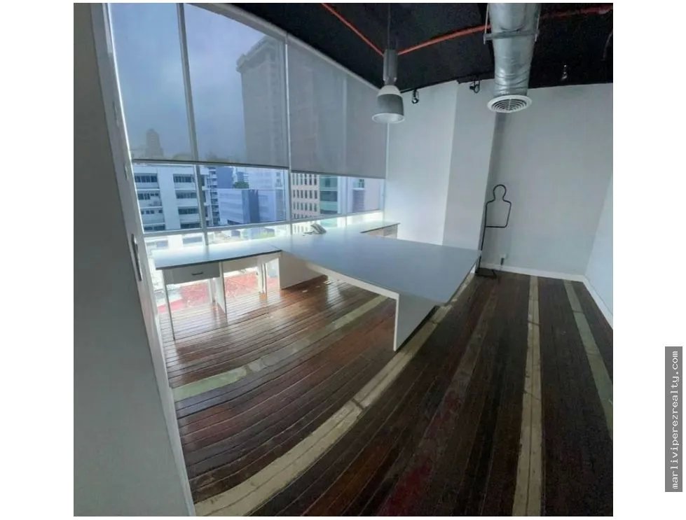 Office for sale in Bella Vista
