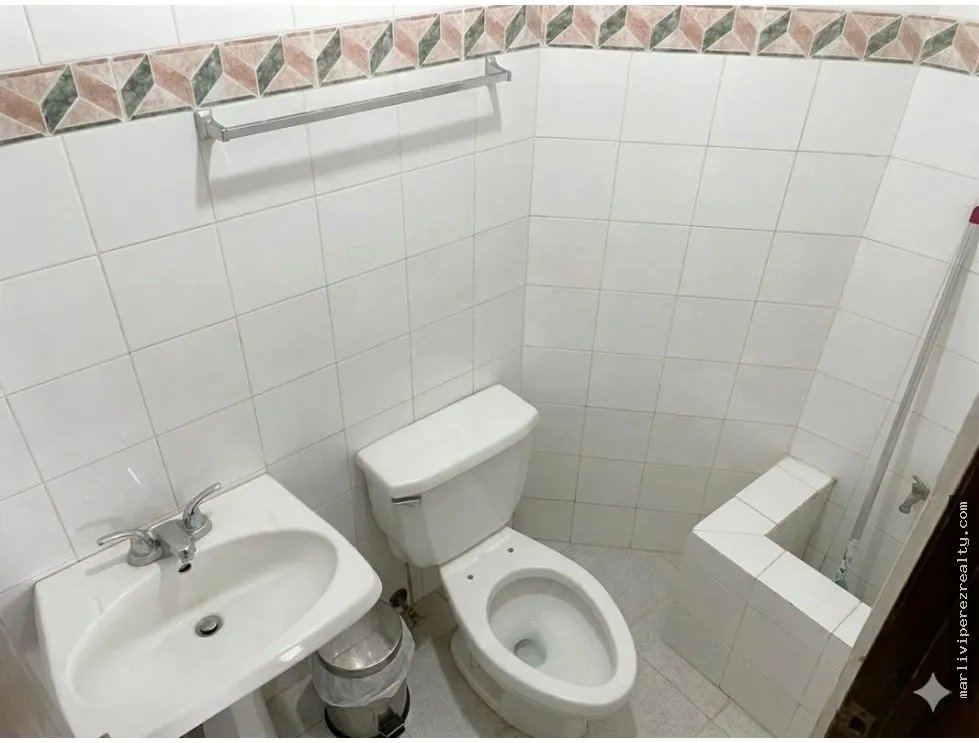 Office for sale in Bella Vista