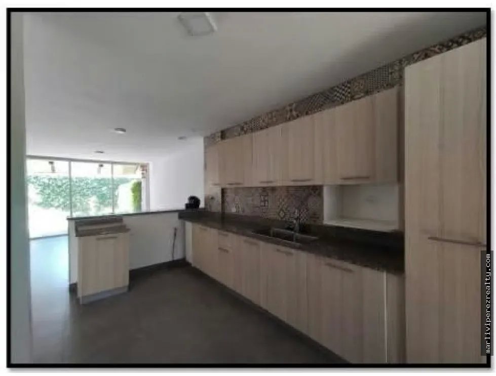 Venta de residencia en San José, San Carlos