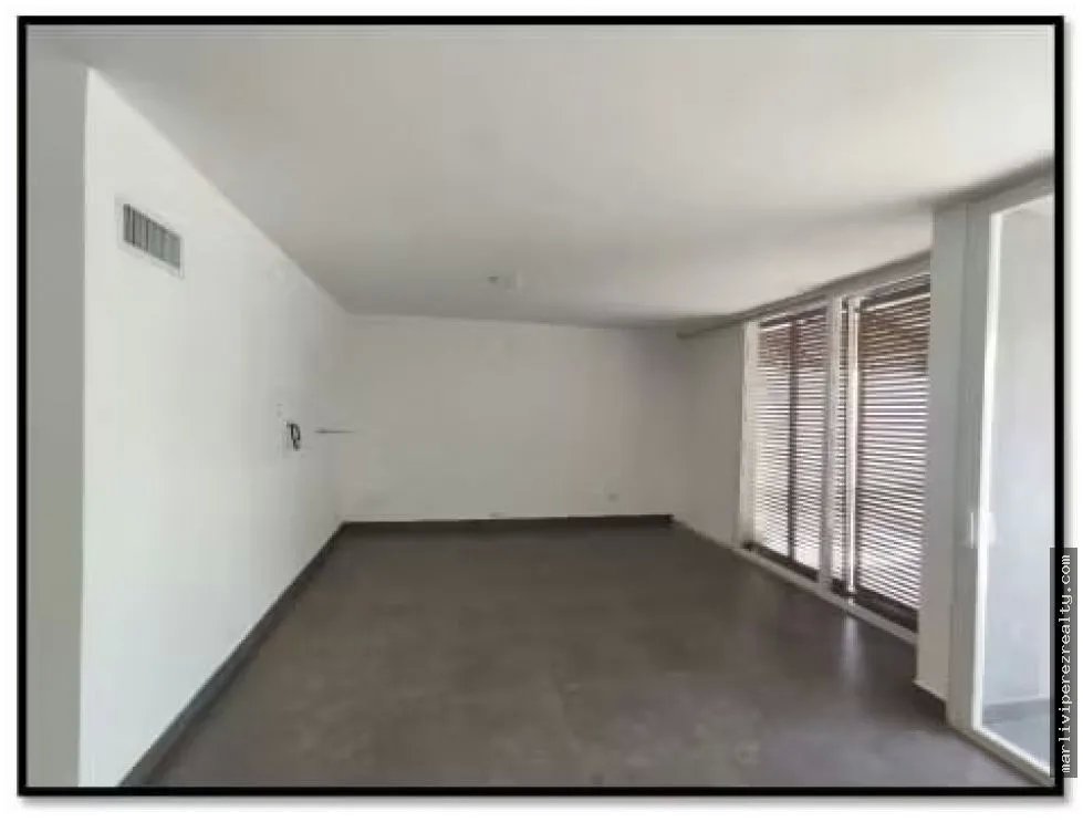 Venta de residencia en San José, San Carlos