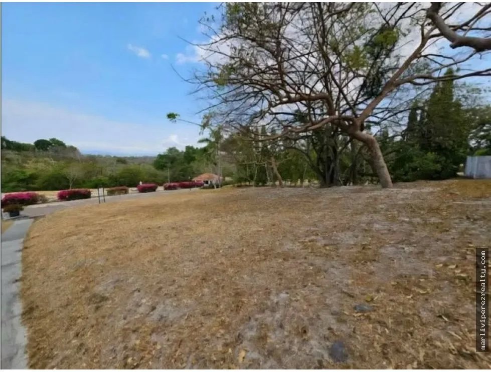 Venta de terreno en Punta Barco