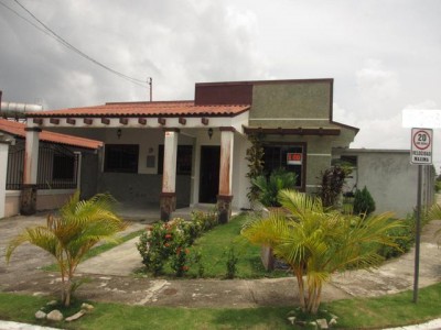 15571 - Las cumbres - houses - quintas del lago