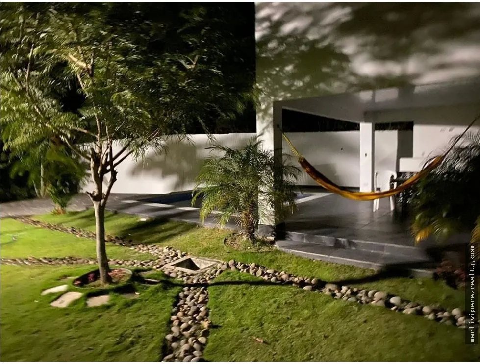 Venta de residencia en Río Hato