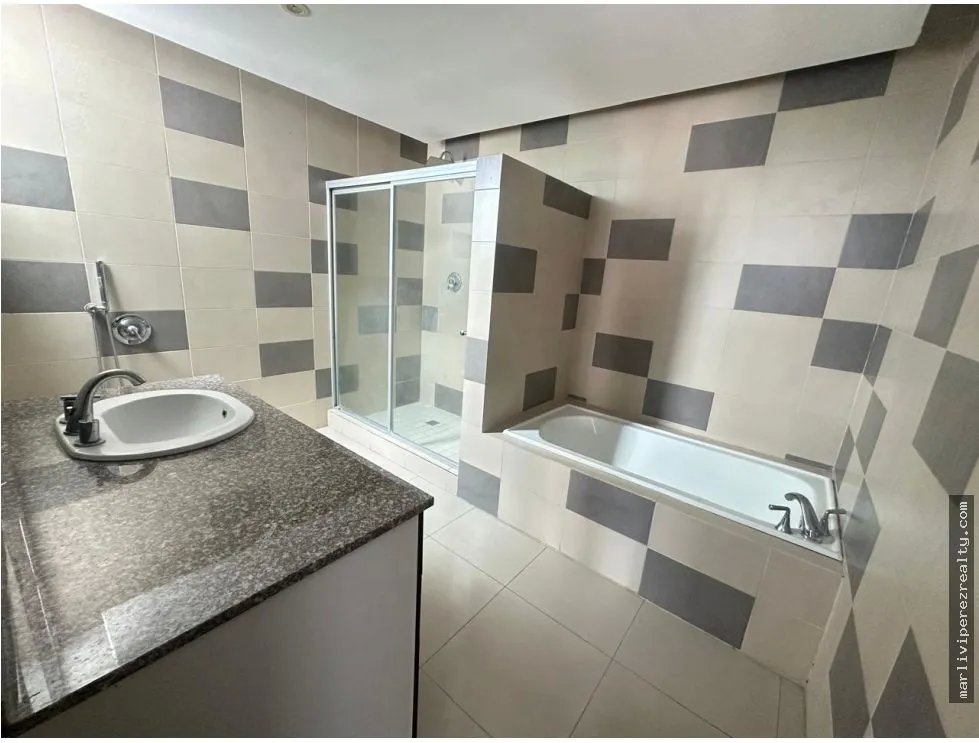 Venta de apartamento penthouse en Punta Pacífica