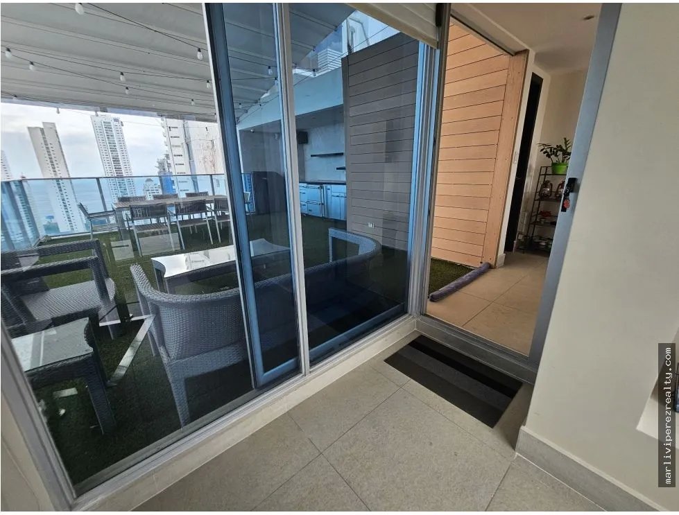 Penthouse for sale in Coco del Mar