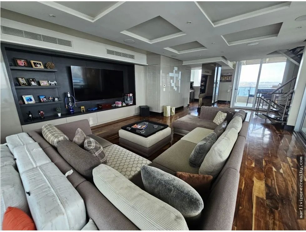 Penthouse for sale in Coco del Mar