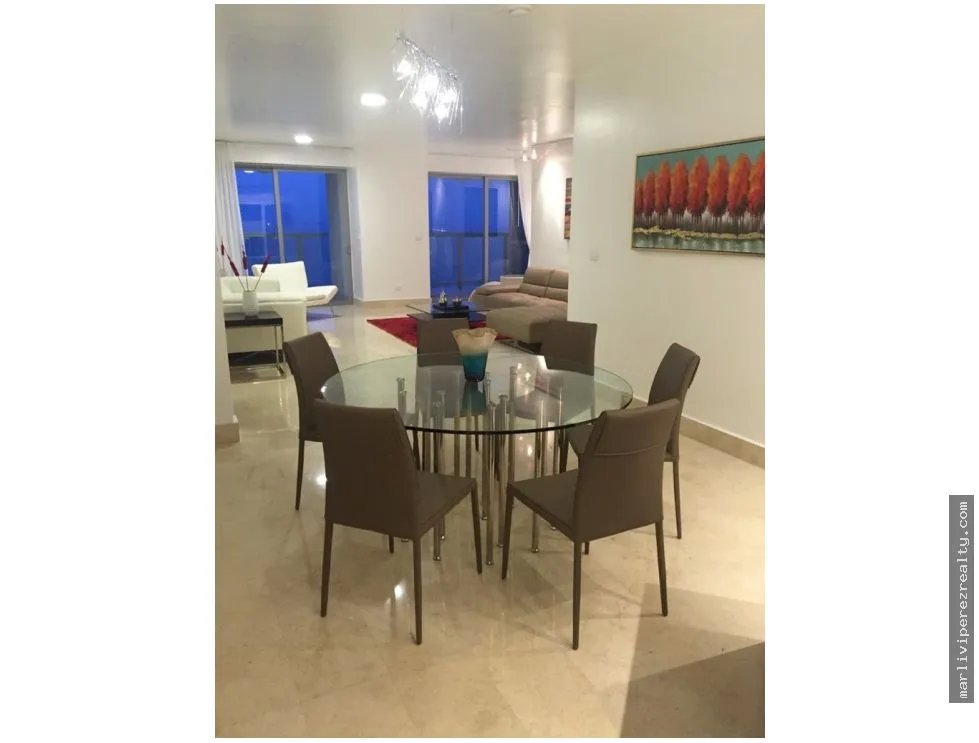 Alquiler de apartamento en Avenida Balboa