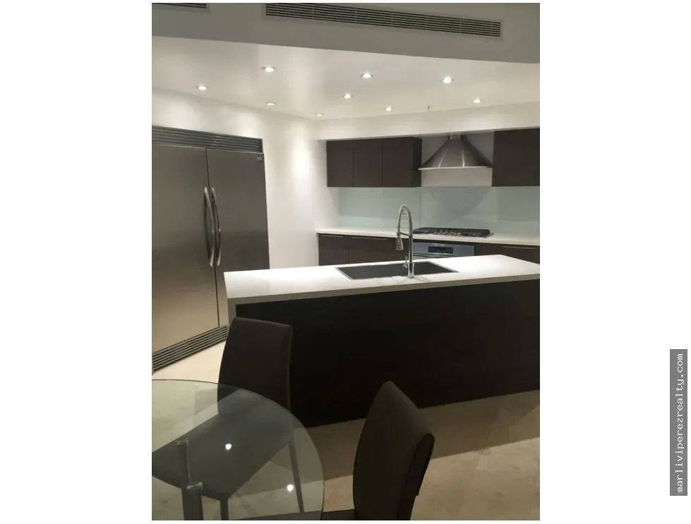 Alquiler de apartamento en Avenida Balboa