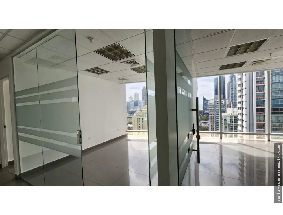 Office for rent in Costa del Este