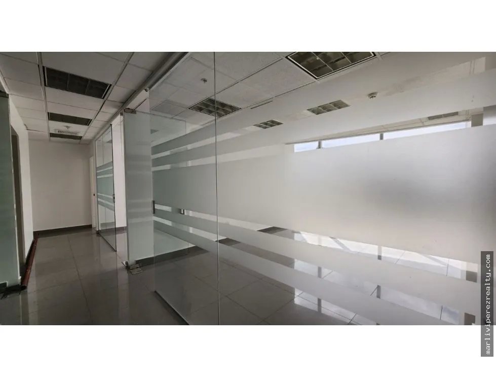 Office for rent in Costa del Este