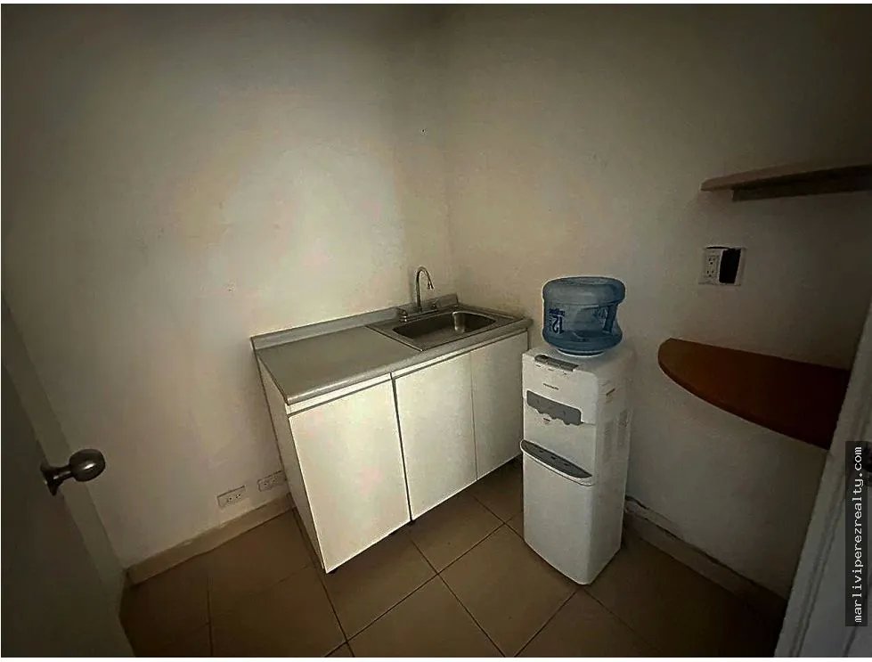 Office for rent in Ancon