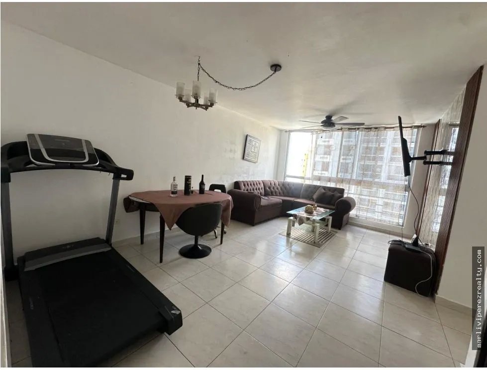 Venta de apartamento en Altos de Panamá / Condado del Rey
